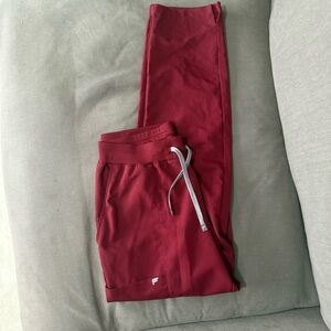 Fabletics maroon scrub pants